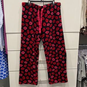 Juniors pajama pants.